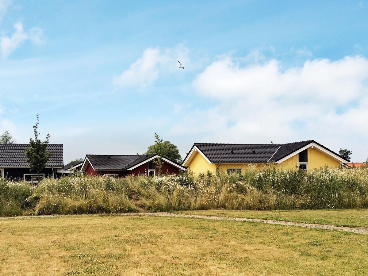 Three-Bedroom Holiday Home In Grossenbrode 1 Bagian luar foto